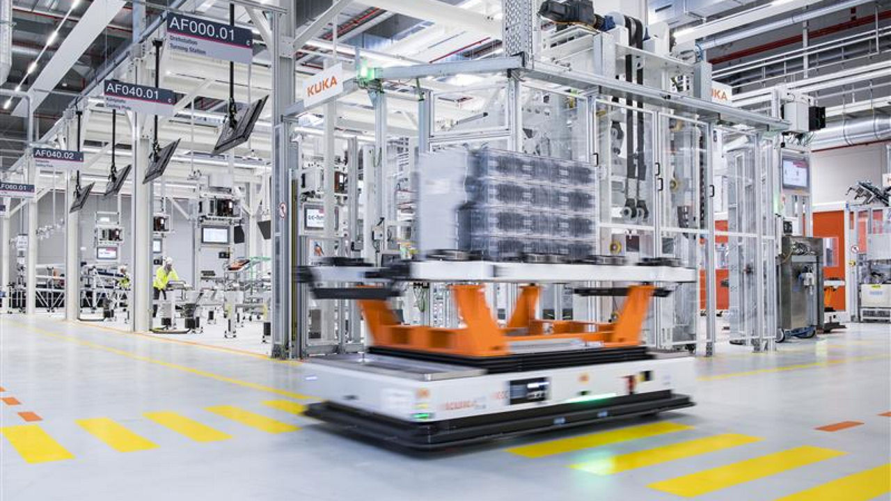 The MAN Lion’s City E model year 2025 represents the next major product update to the successful city bus series. 